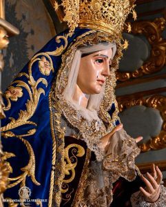 Virgen de los Dolores ataviada para el Corpus CHristi 2023