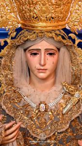 Virgen de los Dolores ataviada para el Corpus CHristi 2023