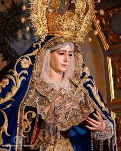 Virgen de los Dolores ataviada para el Corpus CHristi 2023