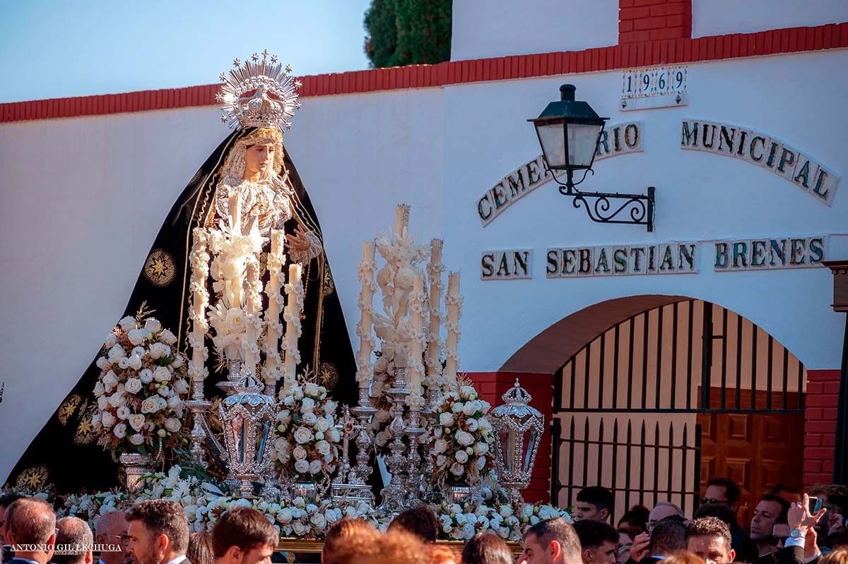 Procesión extraordinaria al cementerio municipal. Noviembre 2023