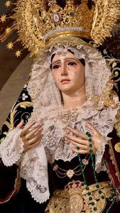 Los titulares de la Hermandad vuelve a sus altares tras los solemnes cultos