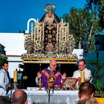 Conmemoración. Salida Extraordinaria y Santa Misa en el Cementerio Municipal