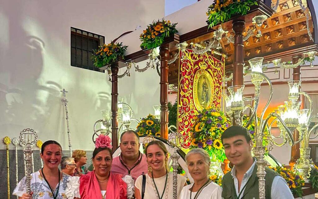 Acompañamos a la Hermandad de San Benito