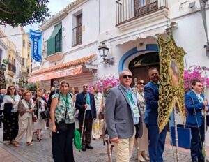 Participación en la Peregrinación de las Hermandades y Cofradías de la Vera Cruz, celebrada en Estepona (Málaga)