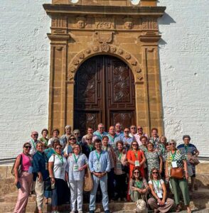 Participación en la Peregrinación de las Hermandades y Cofradías de la Vera Cruz, celebrada en Estepona (Málaga)